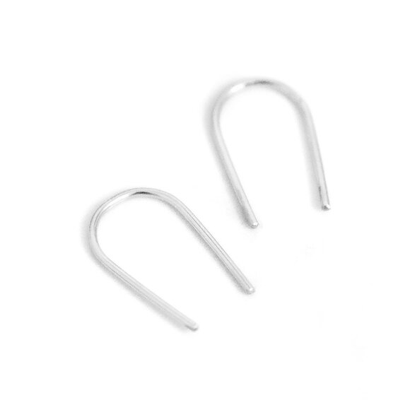 🍒 2/$20 - Barberry & Lace Open Arc Earrings - Silver - Picture 6 of 7